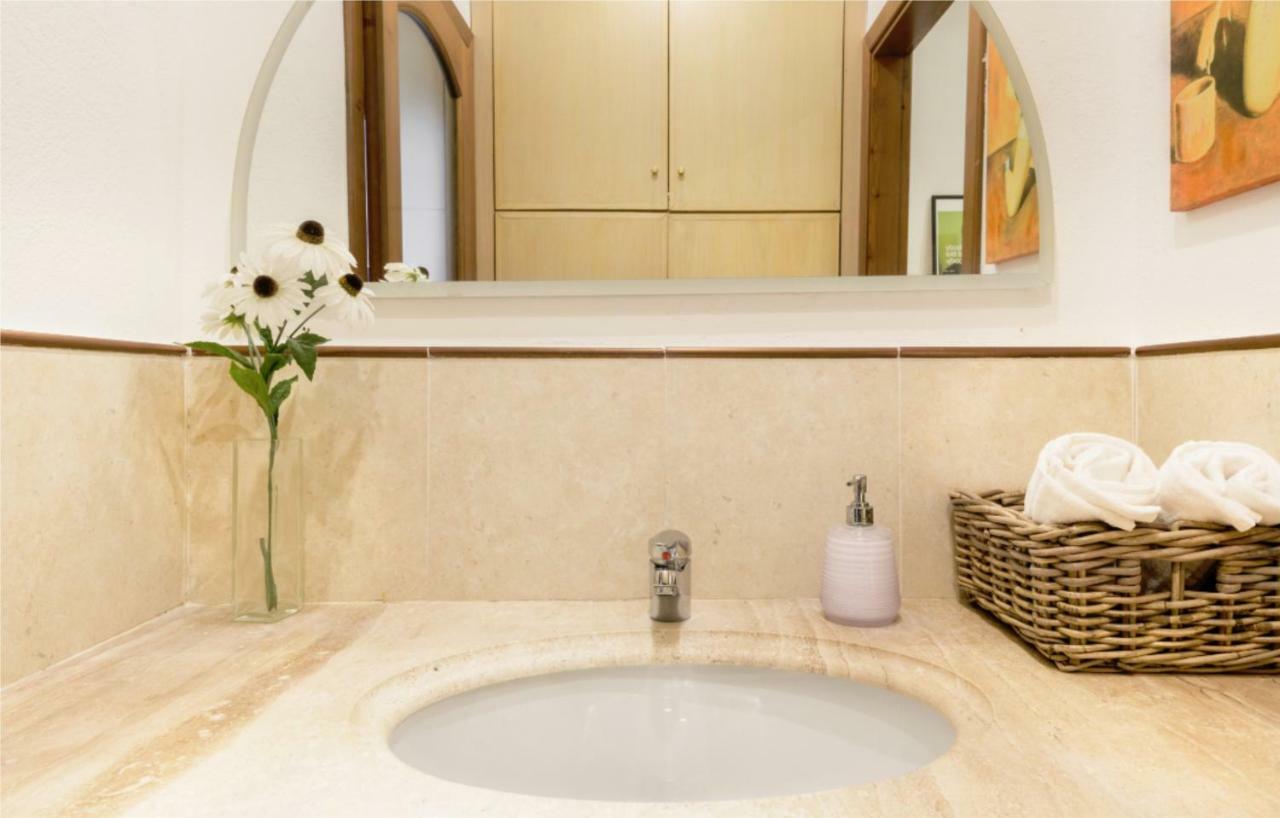 The Heart Of Cagliari, Cozy 2 Bedroom Apartment Dış mekan fotoğraf